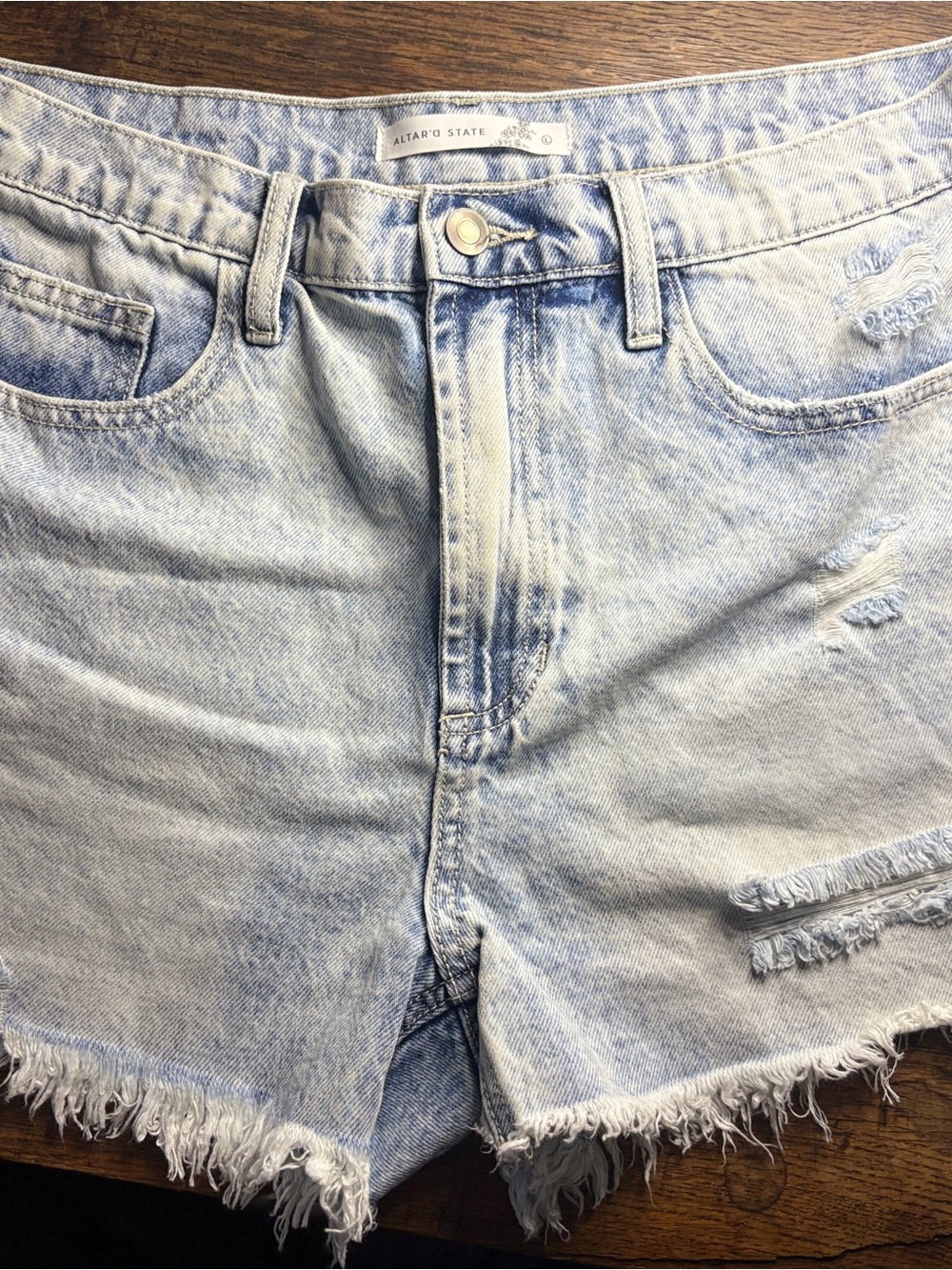 Altar'd State Light Wash Distressed Denim Shorts Size L High Rise Cutoff